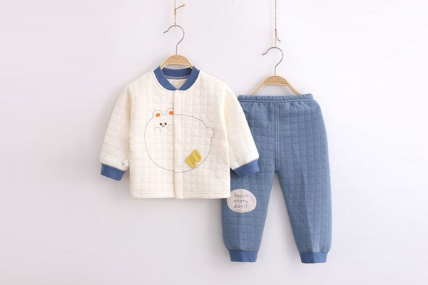 Material composition of baby's pajamas