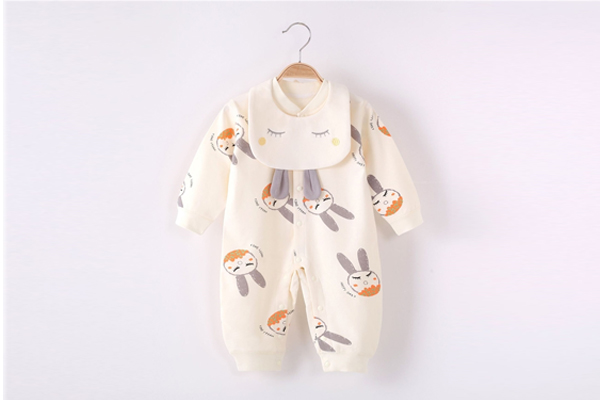 How to choose pajamas for babies