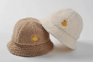 How to choose the right hat for your baby