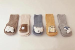 How to choose baby socks